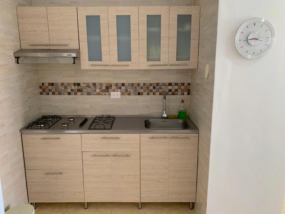 Apartamento con hermosa vista y cerca de playas Cartagena Exterior foto