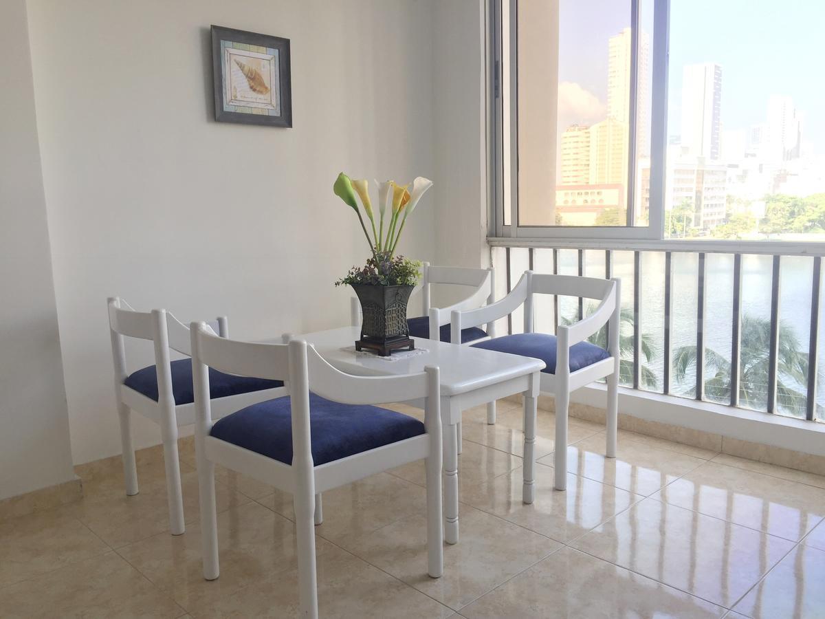 Apartamento con hermosa vista y cerca de playas Cartagena Exterior foto